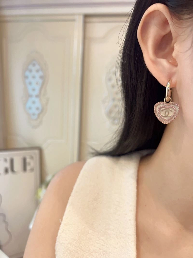Affordable Chanel Earrings 231805