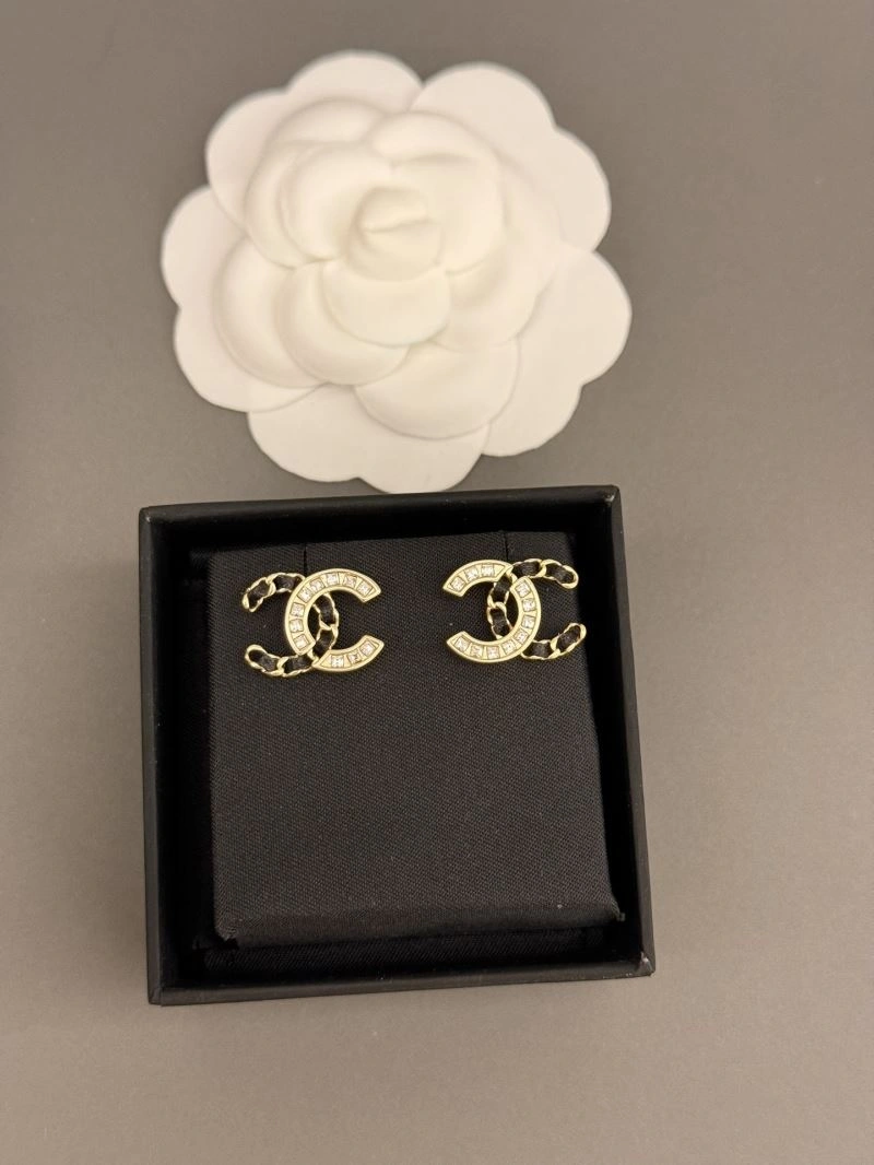 Stretchable Chanel Earrings 231785