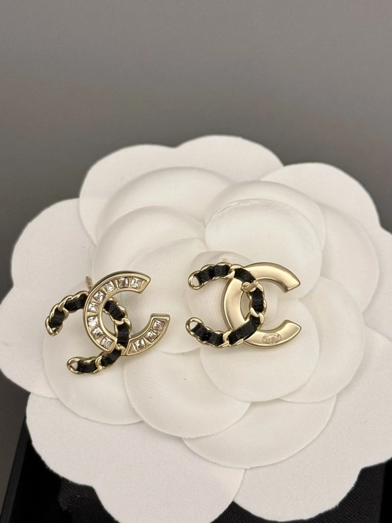 Stretchable Chanel Earrings 231785