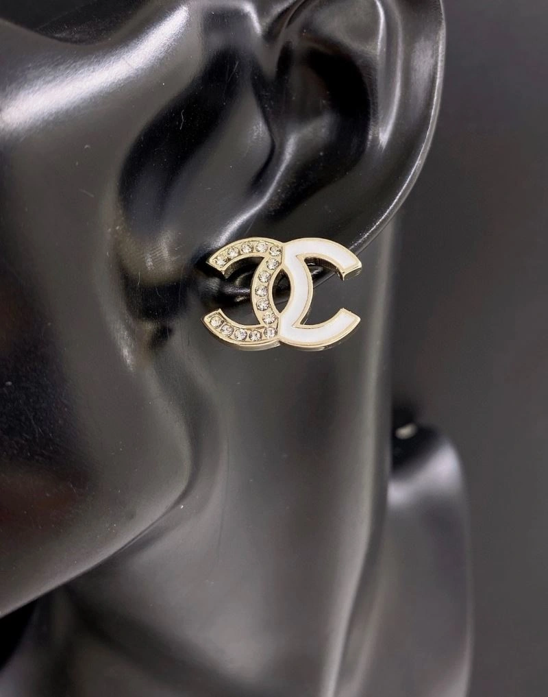Versatile Chanel Earrings 231778