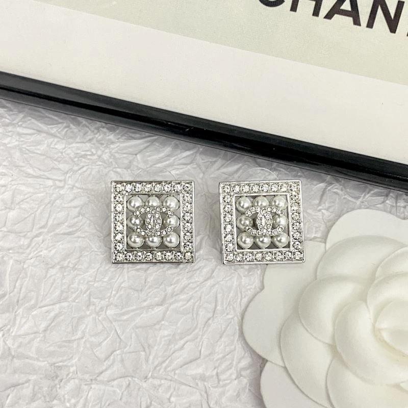 Chanel Earrings AllSeason 231803