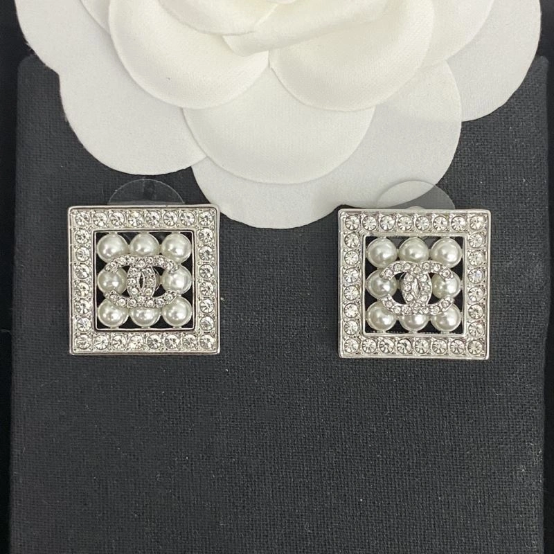 Chanel Earrings AllSeason 231803