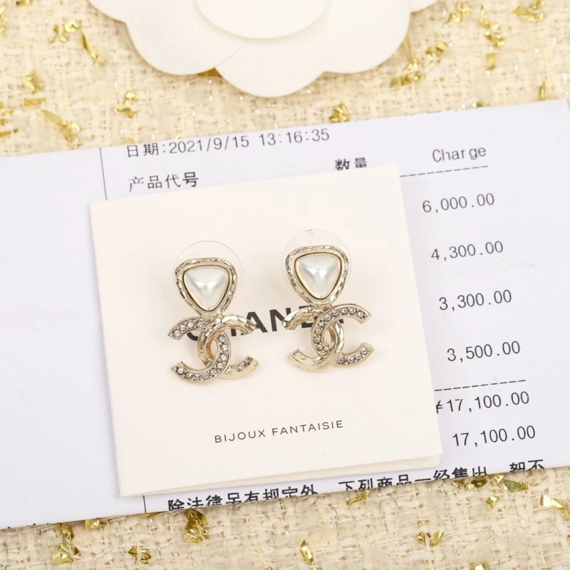 Effortless Chanel Earrings 231763