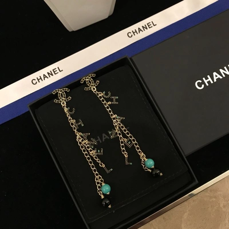 Elegant Chanel Earrings 231782