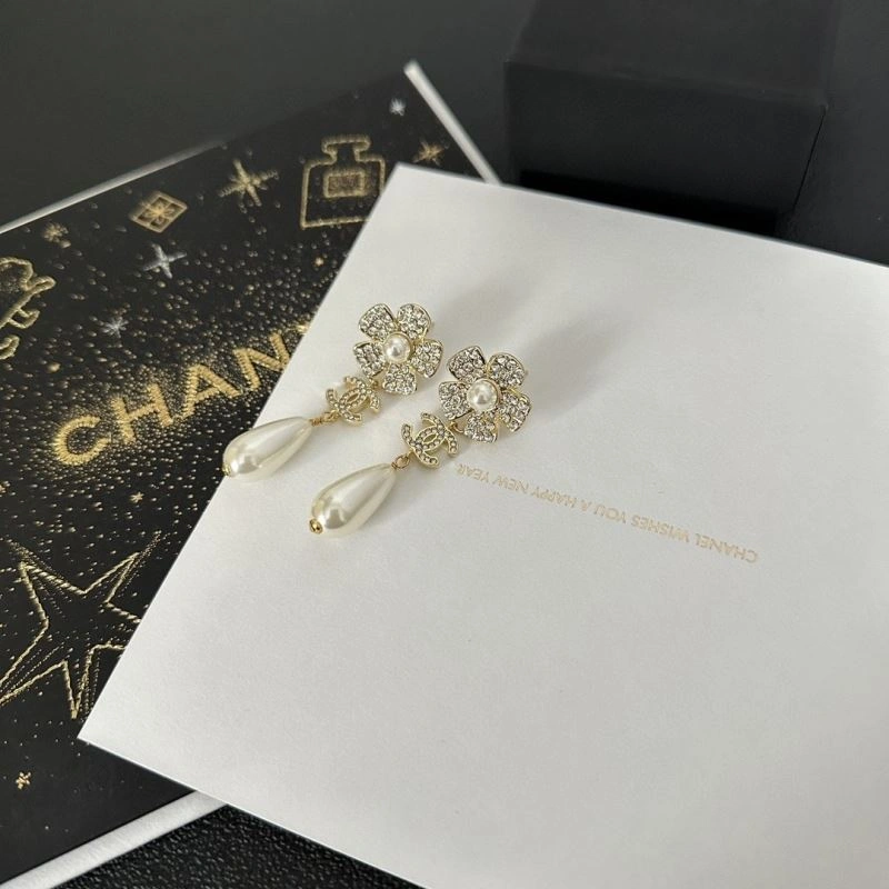 Practical Chanel Earrings 231770
