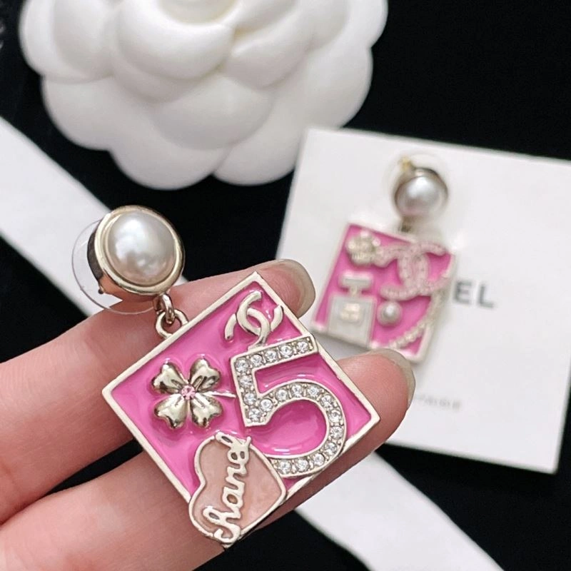 Sporty Chanel Earrings 231809