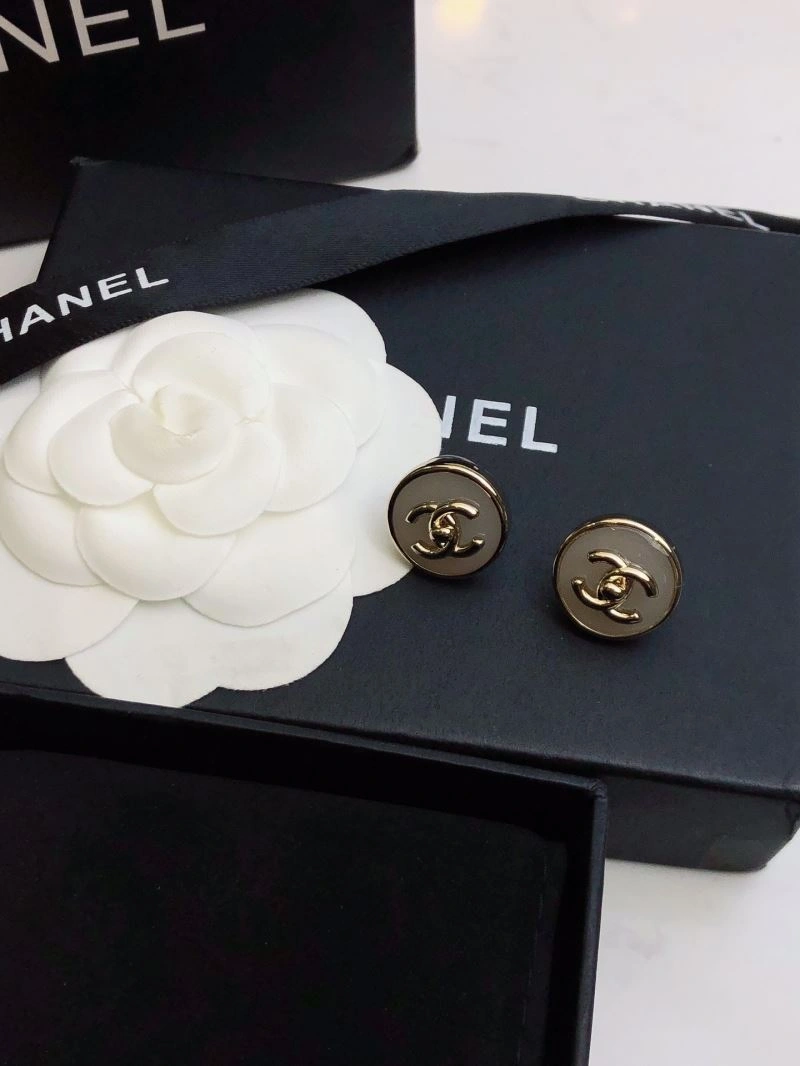 Chanel Earrings Soft 231753