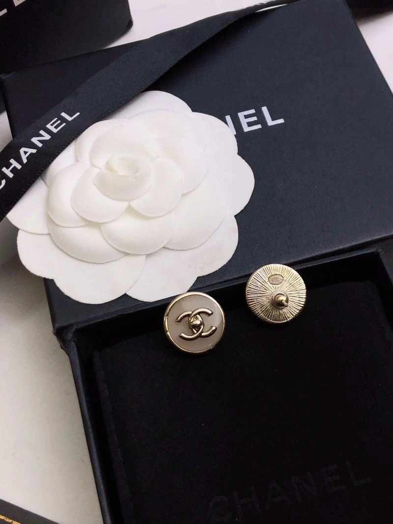 Chanel Earrings Soft 231753