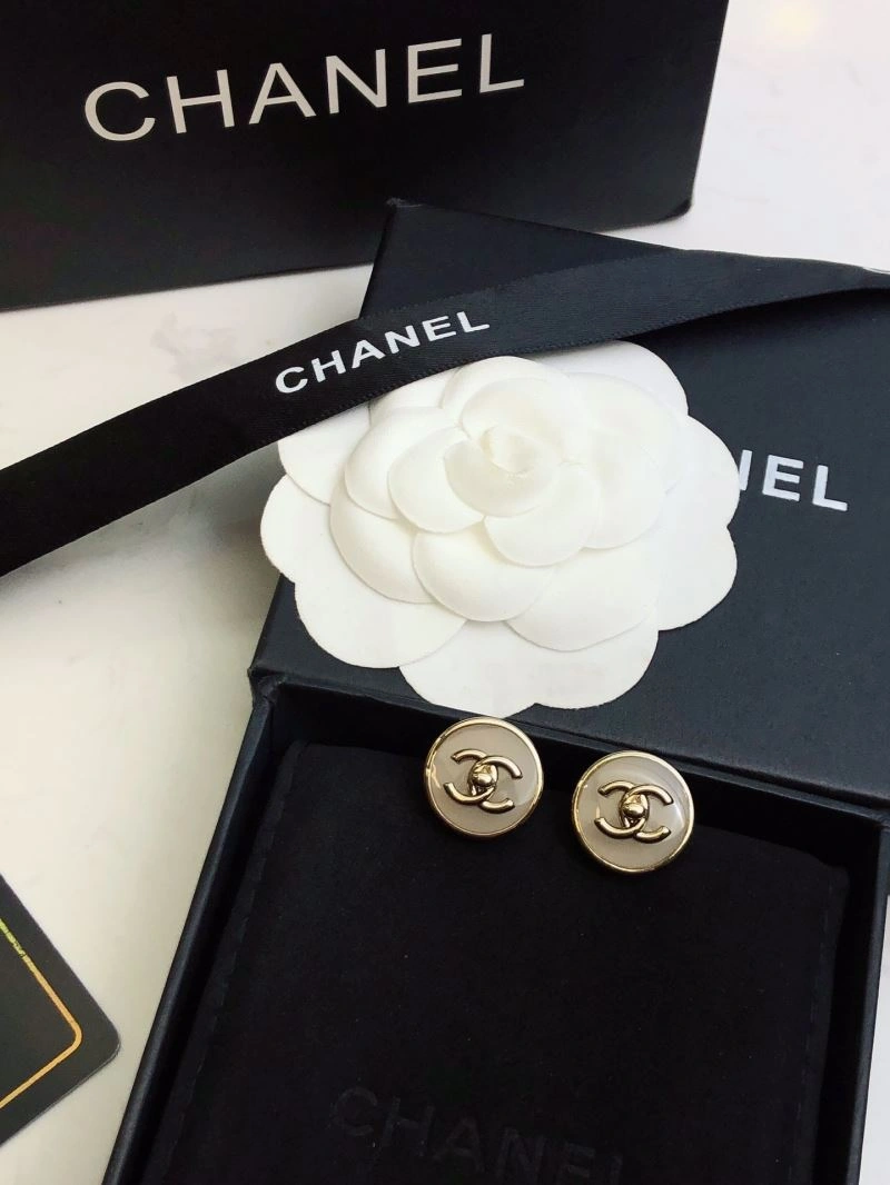 Chanel Earrings Soft 231753