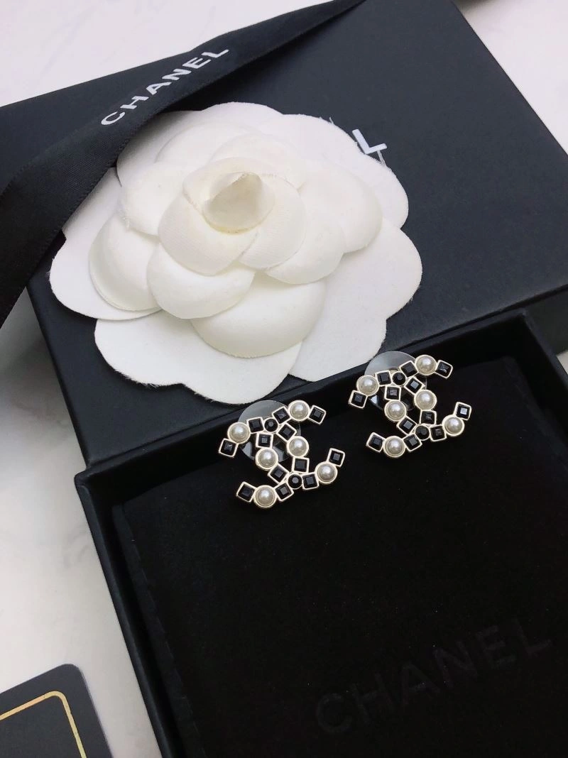 Chanel Earrings WellDesigned 231759