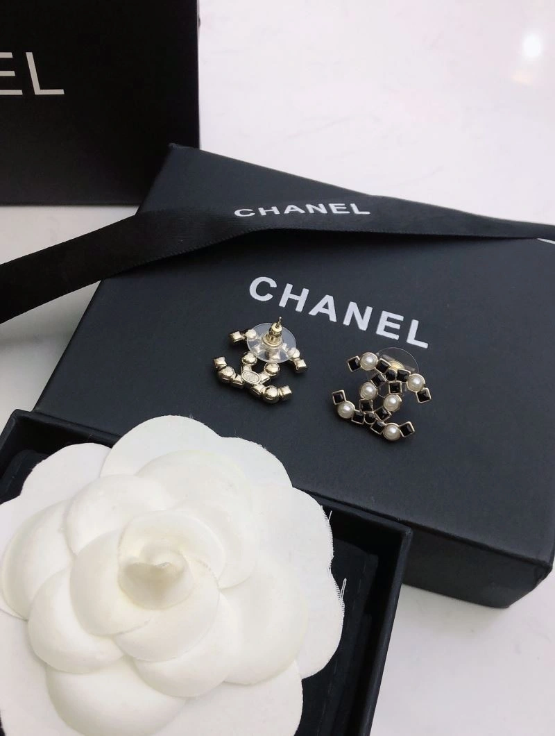 Chanel Earrings WellDesigned 231759
