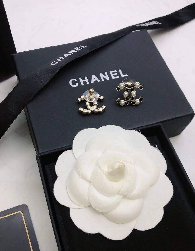 Chanel Earrings WellDesigned 231759