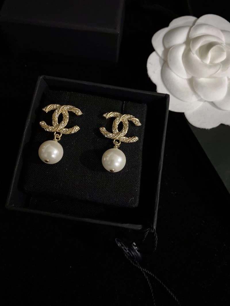 Chanel Earrings Vibrant 231737