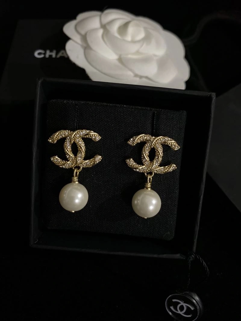 Chanel Earrings Vibrant 231737