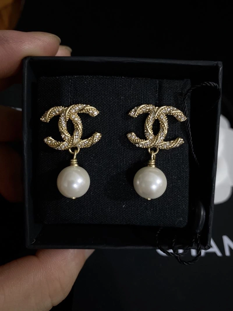 Chanel Earrings Vibrant 231737