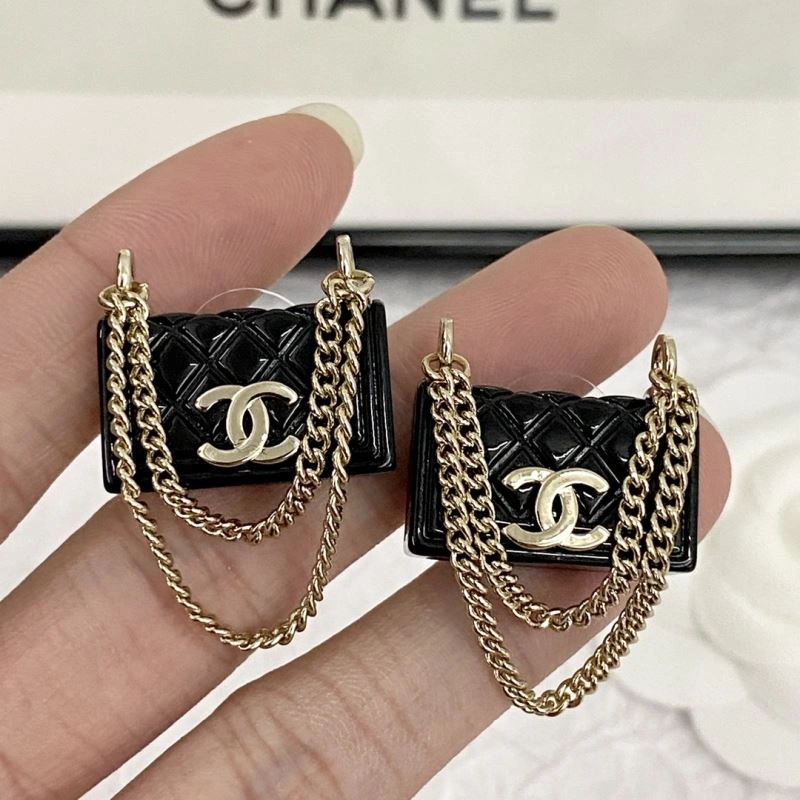 Chanel Earrings ZeroBulk 231835