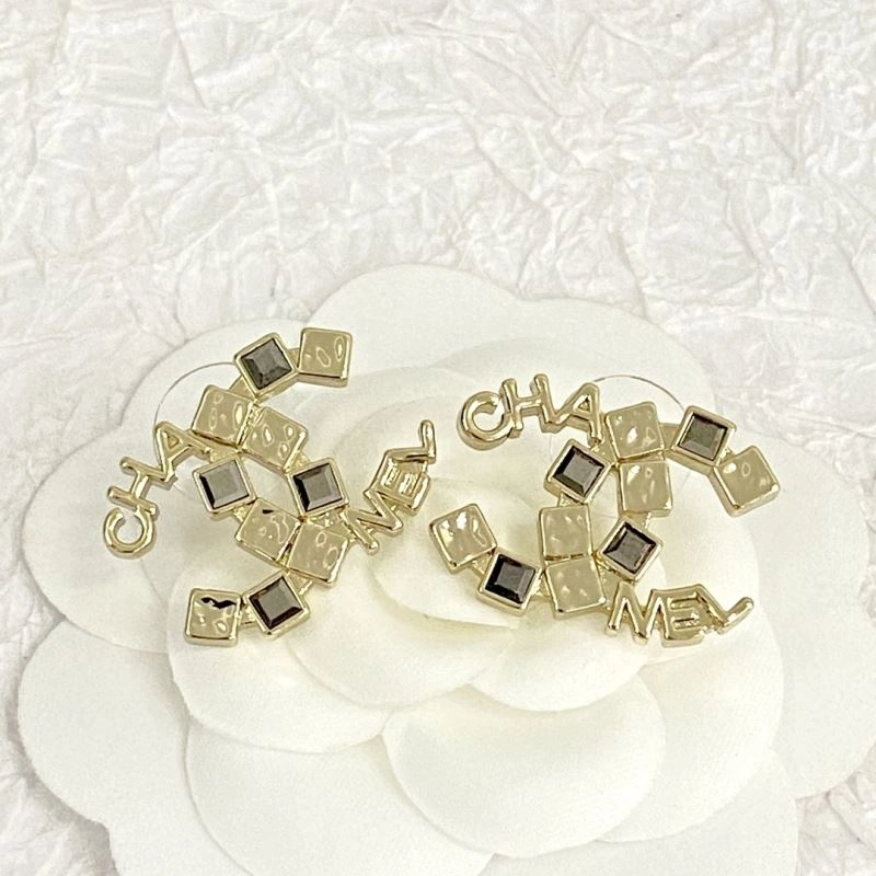 Sleek Chanel Earrings 231731