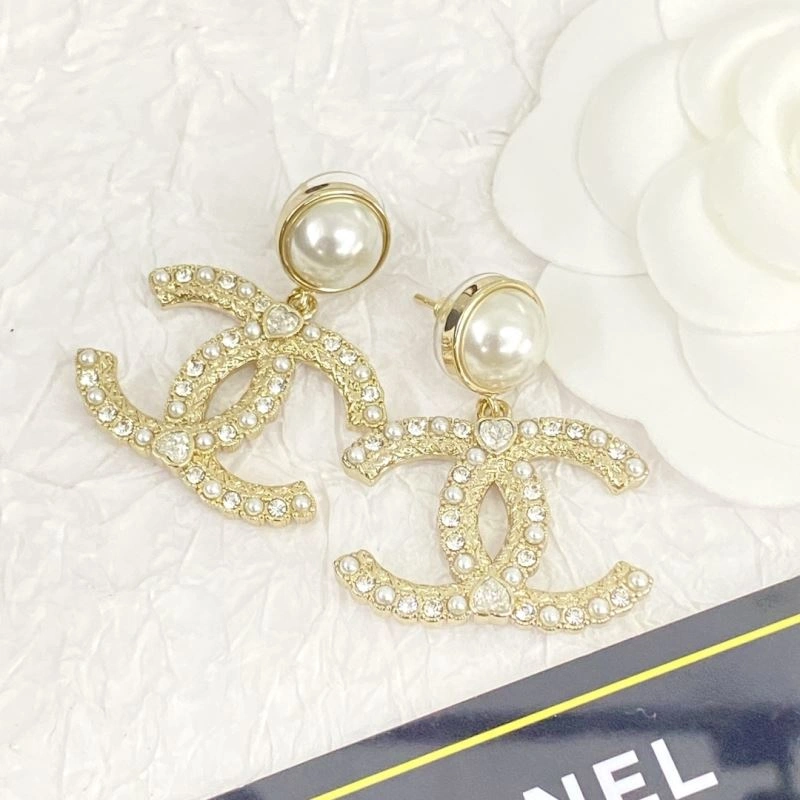 RelaxedFit Chanel Earrings 231724