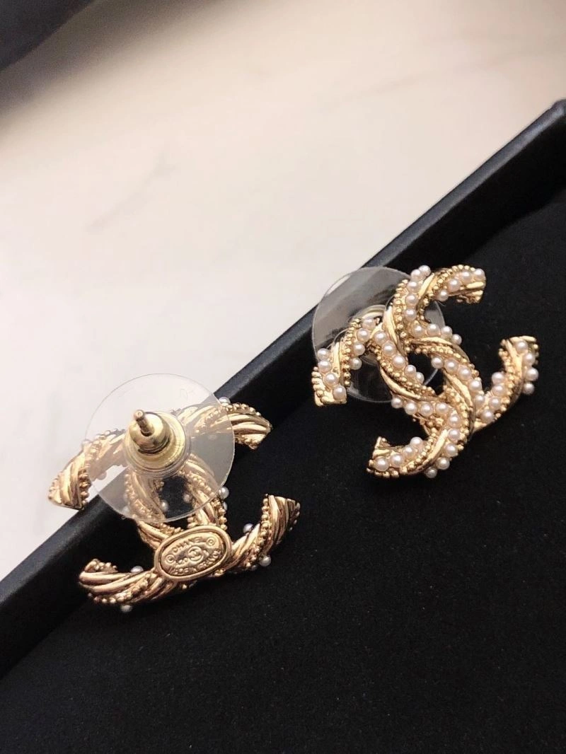 Chanel Earrings Resilient 231719