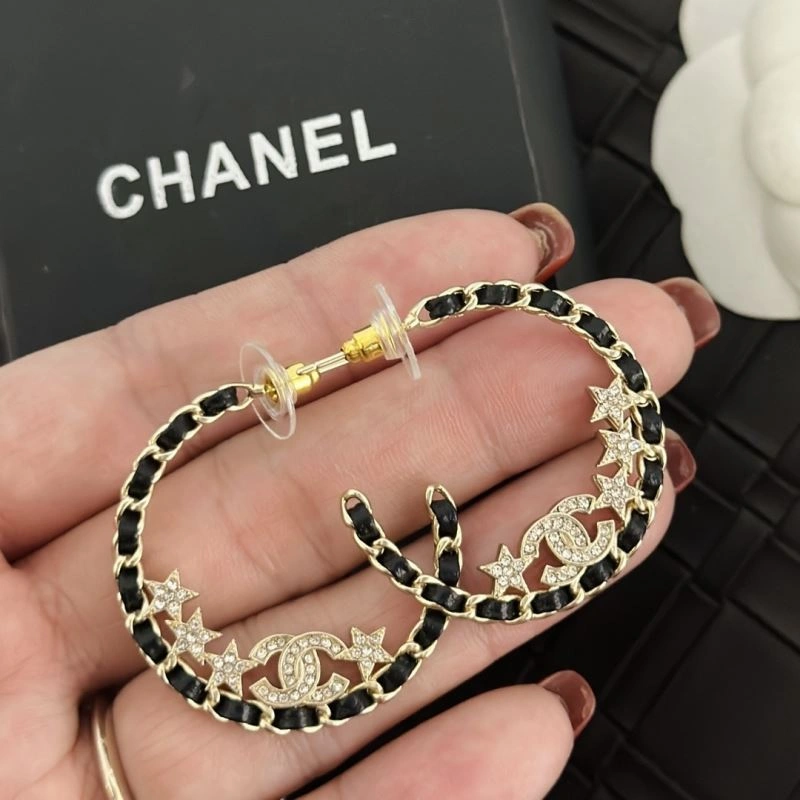 Sporty Chanel Earrings 231705