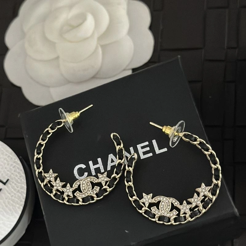 Sporty Chanel Earrings 231705