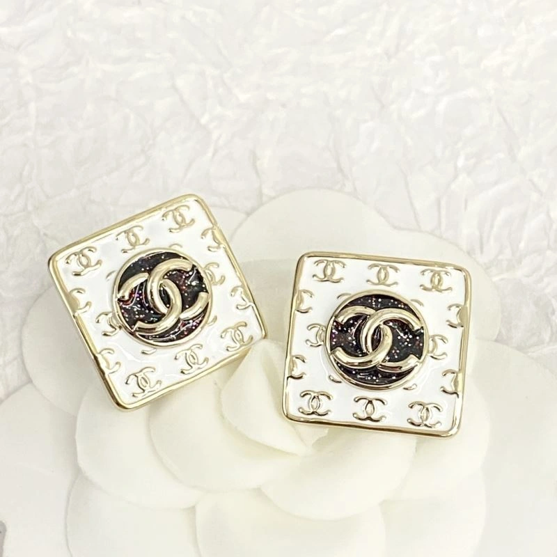 Practical Chanel Earrings 231739