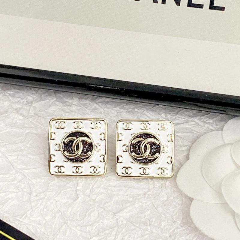 Practical Chanel Earrings 231739