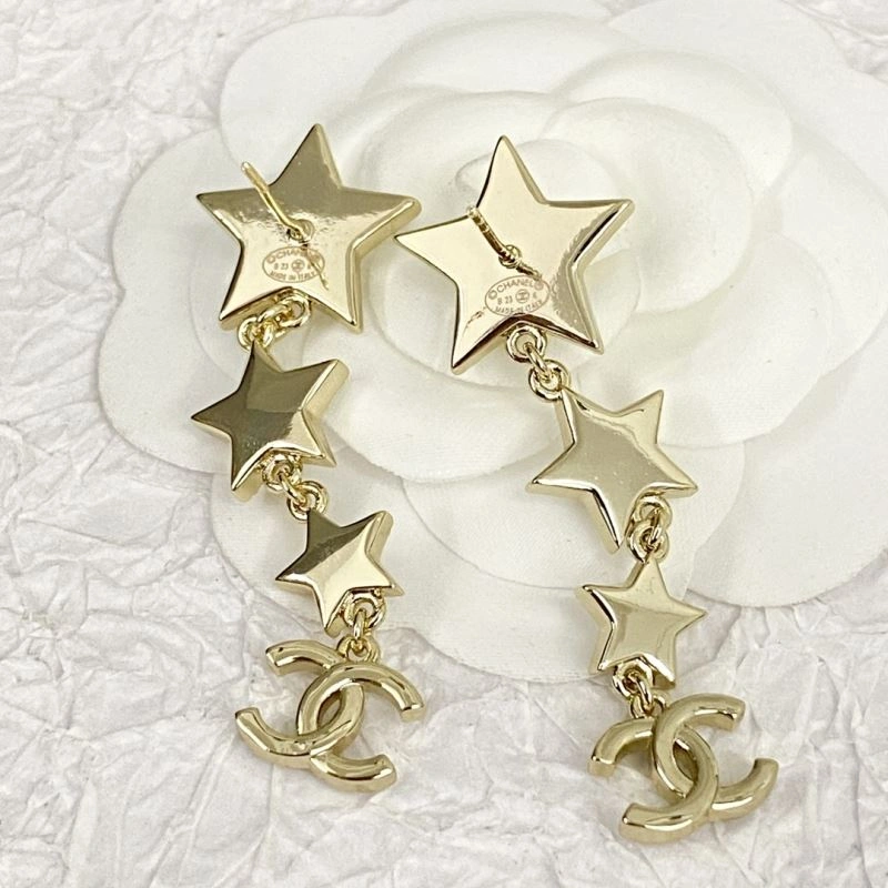 Chanel Earrings Elegant 231699