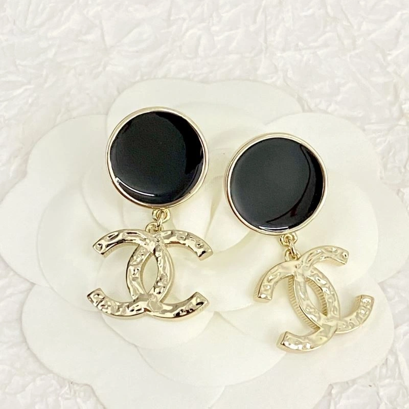 Chanel Earrings Popular 231700