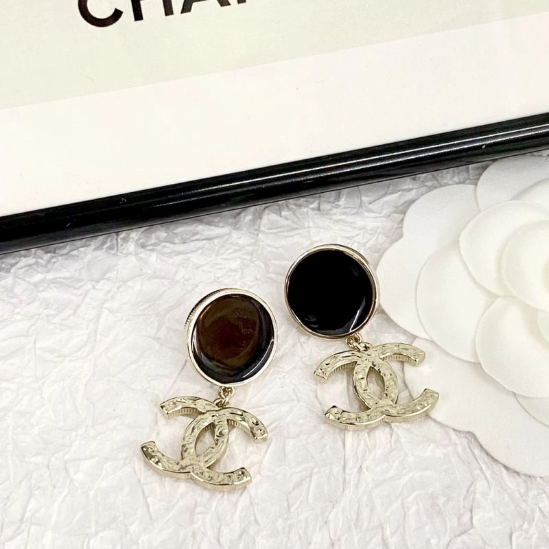 Chanel Earrings Popular 231700