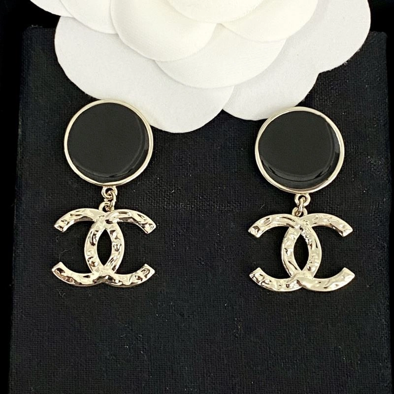 Chanel Earrings Popular 231700