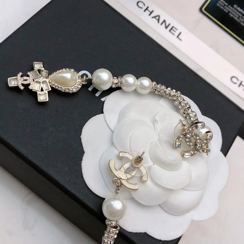 SoftTouch Chanel Earrings 231717