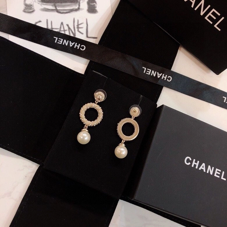 Chanel Earrings Stylish 231713