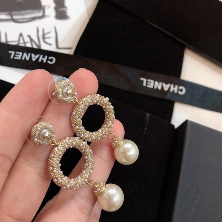 Chanel Earrings Stylish 231713