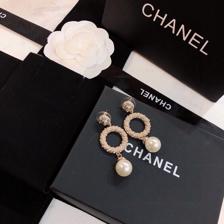 Chanel Earrings Stylish 231713