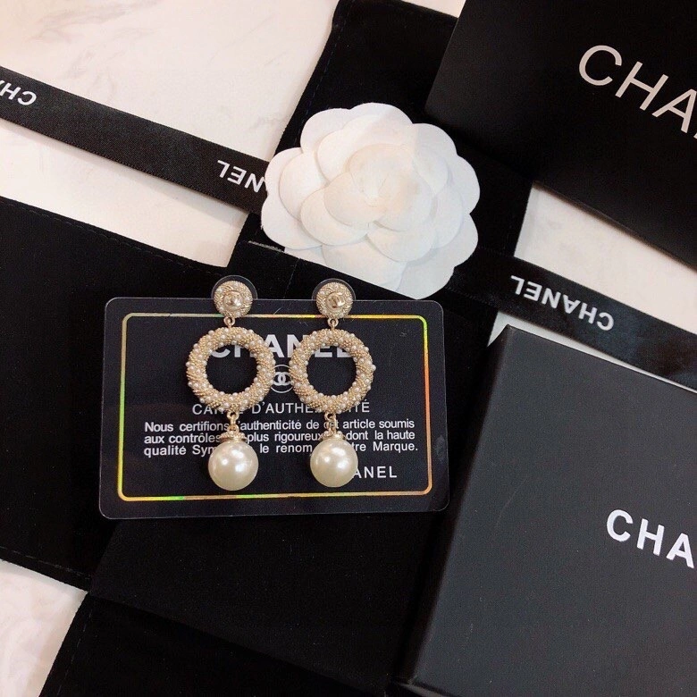 Chanel Earrings Stylish 231713