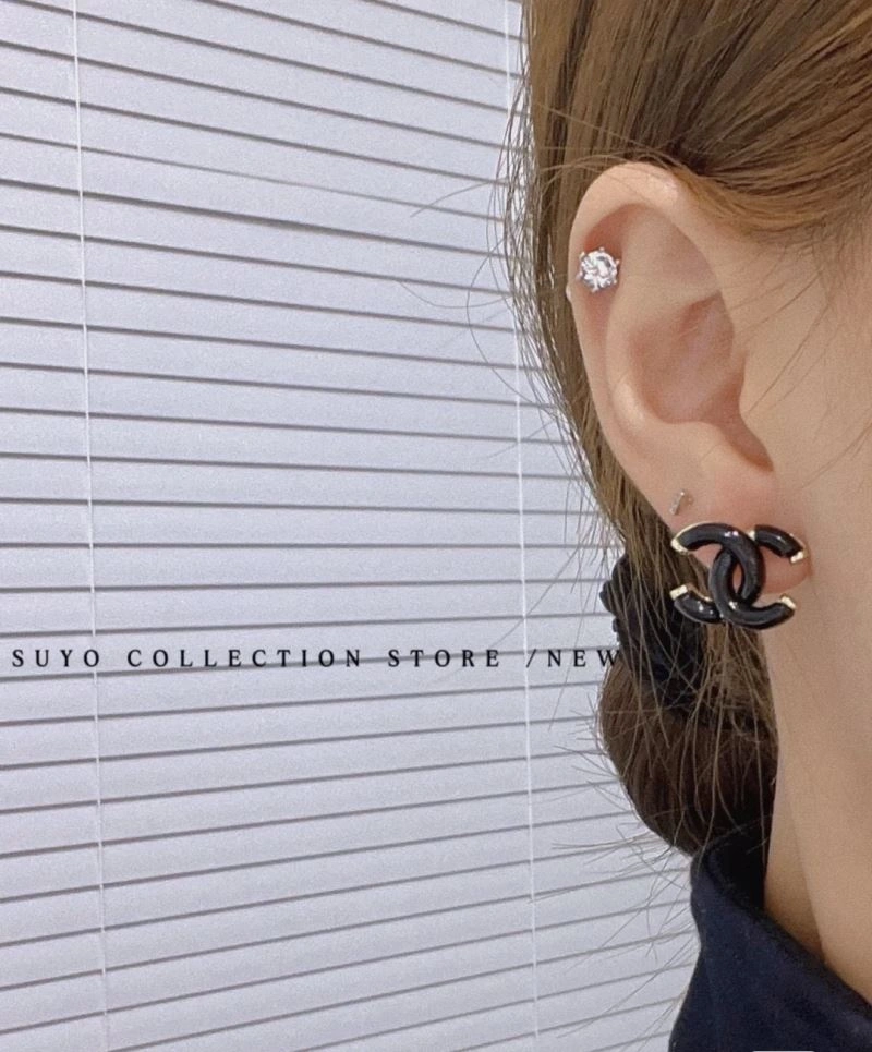 Supportive Chanel Earrings 231692