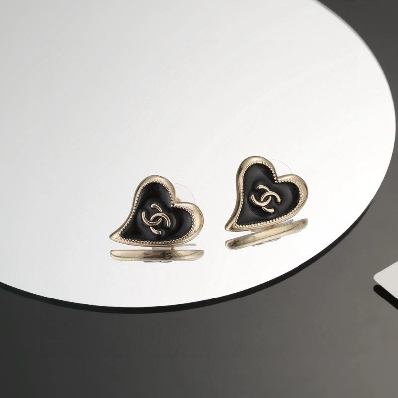 Chanel Earrings Comfortable 231751