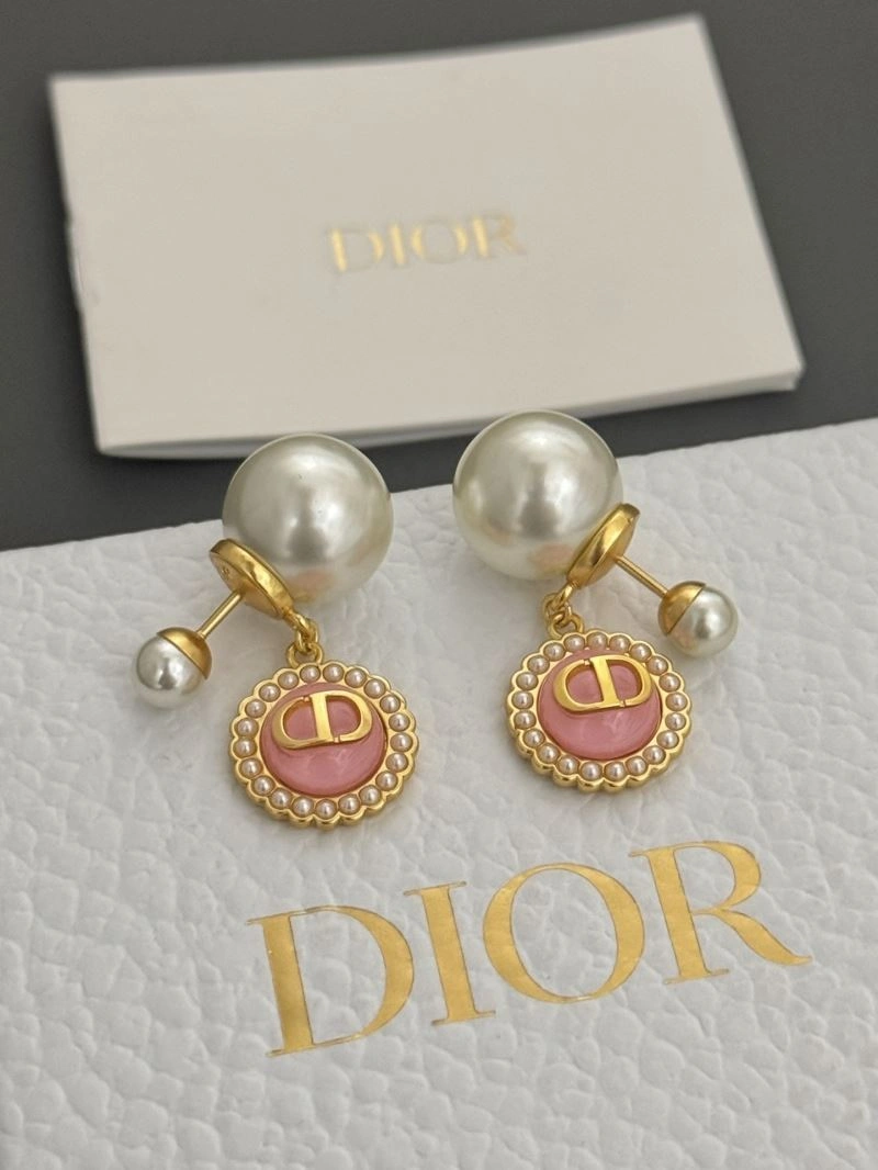 Durable Chanel Earrings 231729