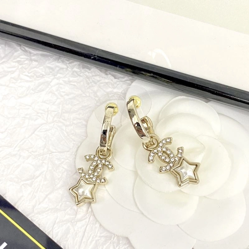 Chanel Earrings Youthful 231688