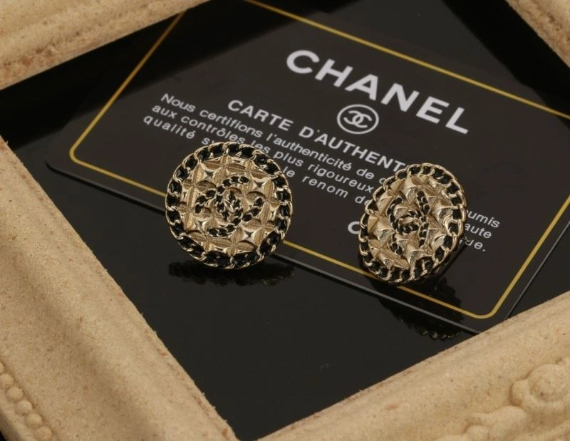 Chanel Earrings ModernLook 231701