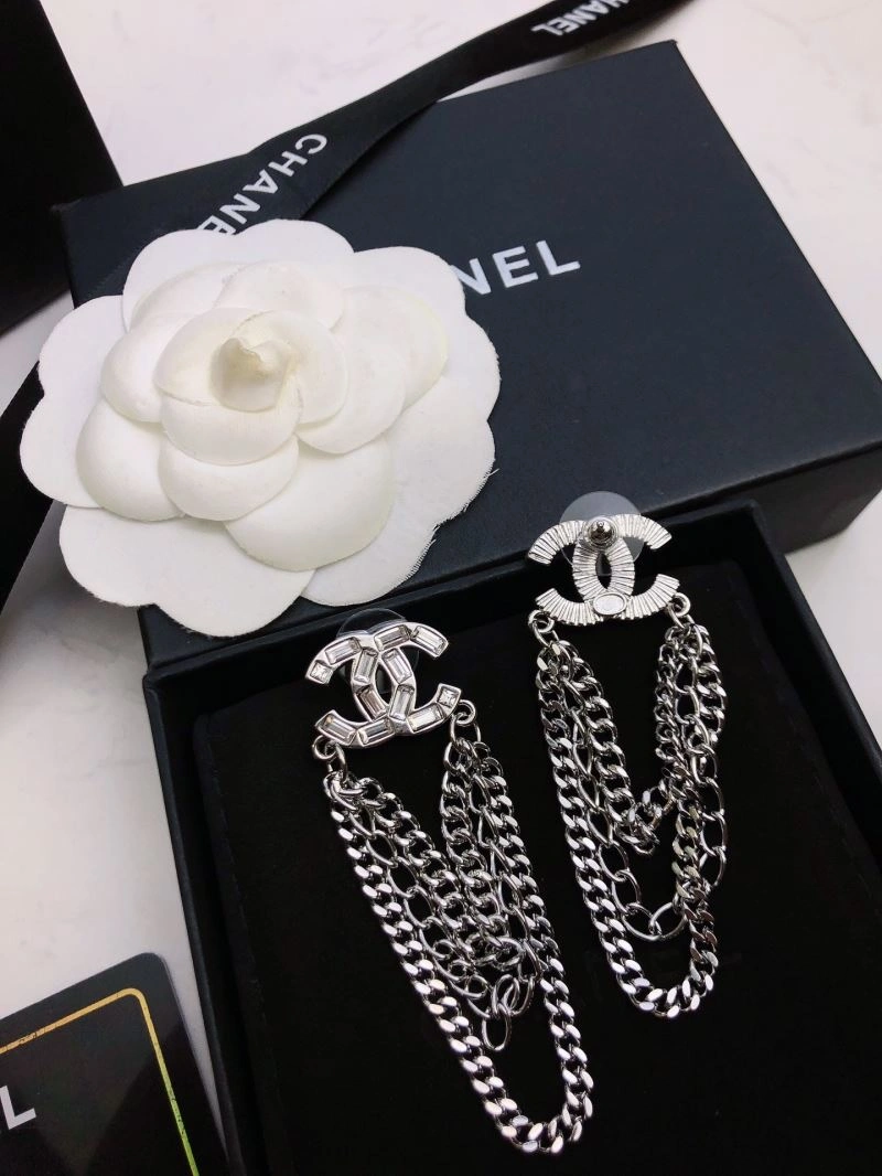 Chanel Earrings SmoothTexture 231712