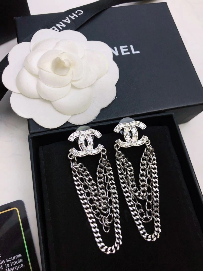 Chanel Earrings SmoothTexture 231712