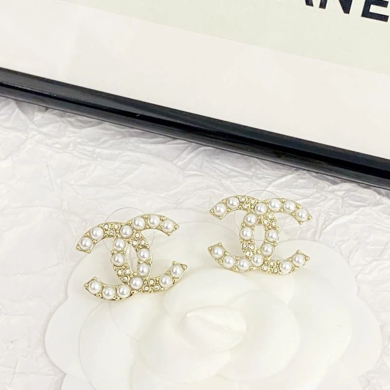 Chanel Earrings StreetReady 231680