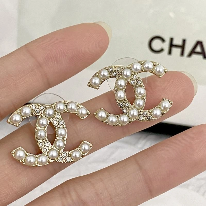Chanel Earrings StreetReady 231680
