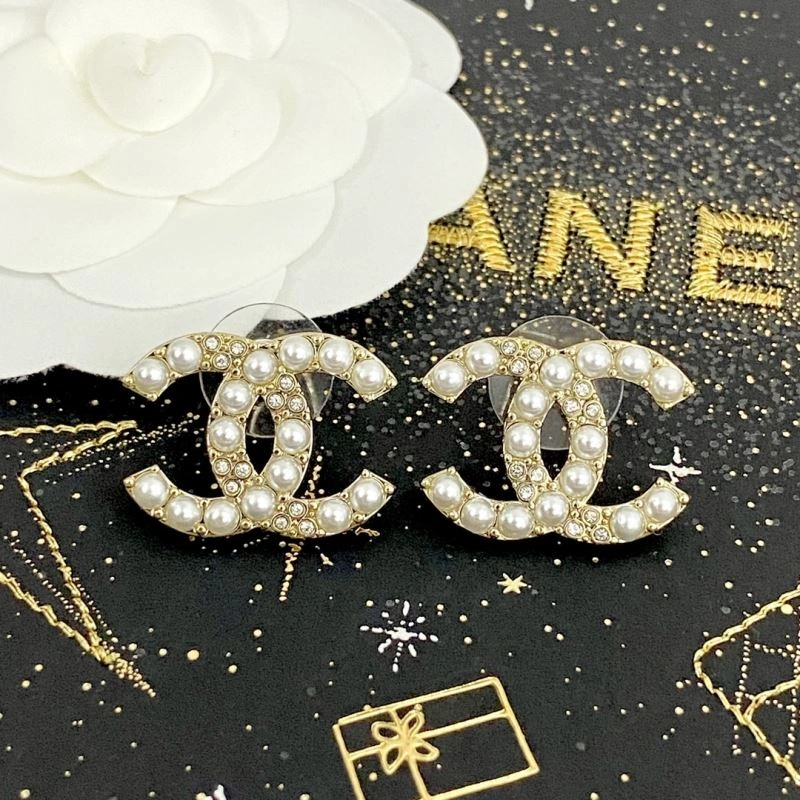 Chanel Earrings StreetReady 231680