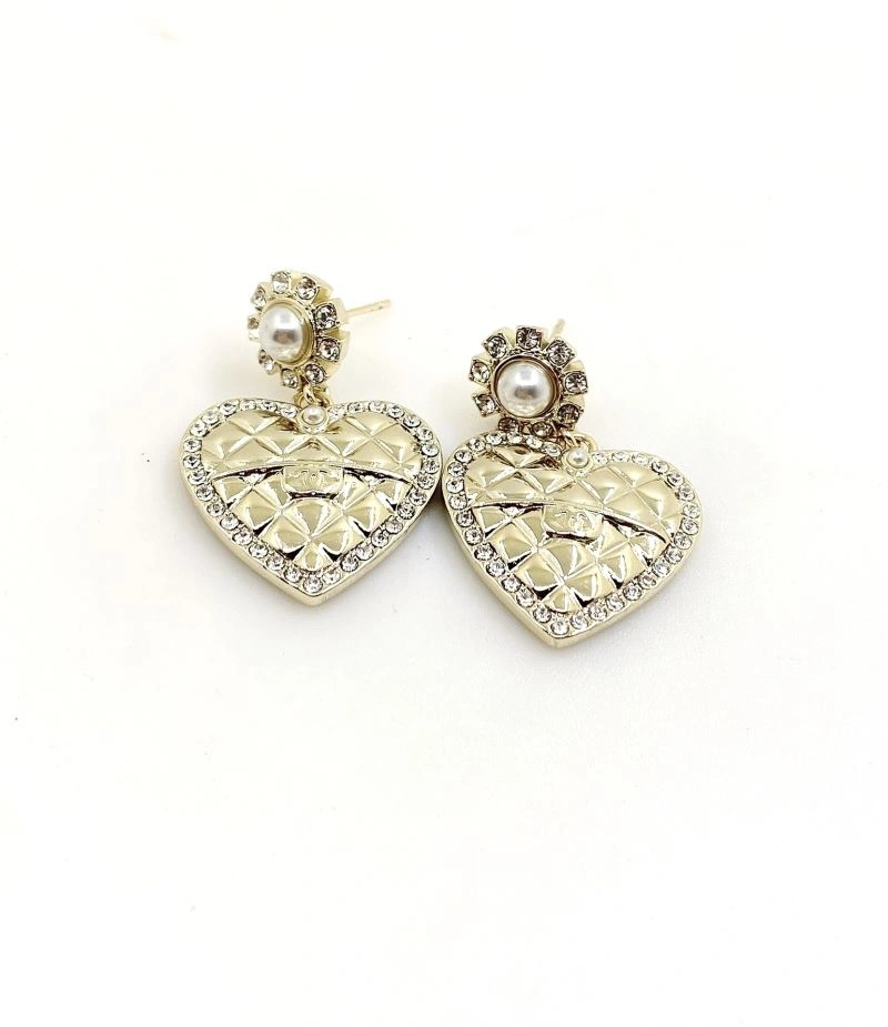 Refined Chanel Earrings 231698