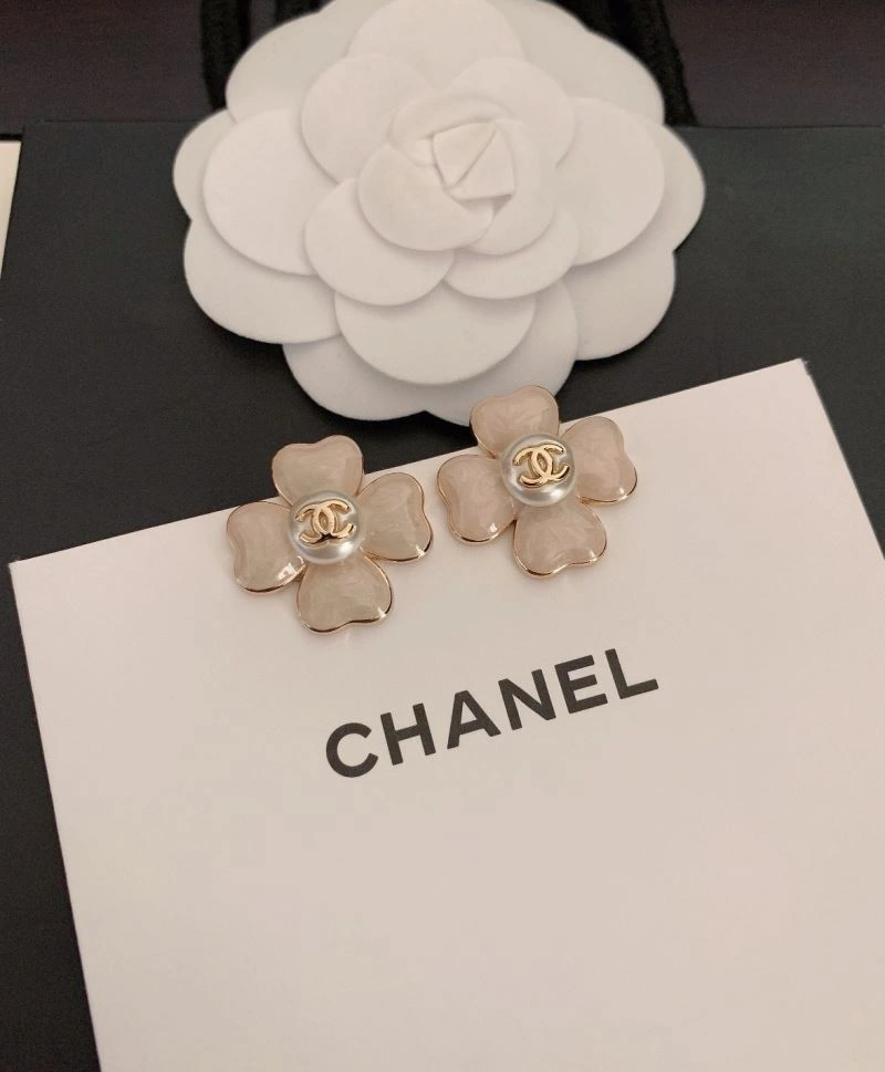 Chanel Earrings FreshLook 231745