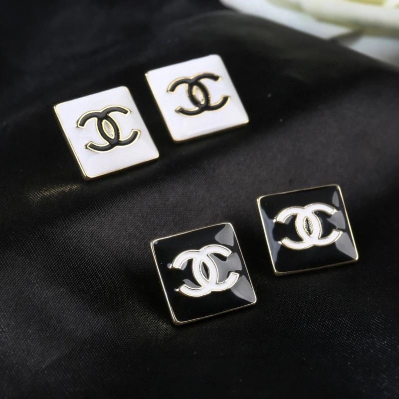 Chanel Earrings Durable 231726