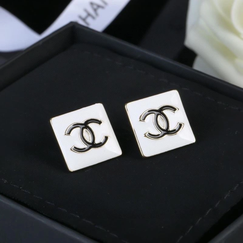 Chanel Earrings Durable 231726